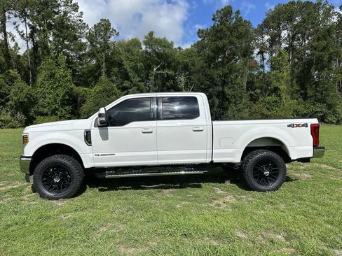 Used 2019 Ford F250 Lariat w/ Lariat Value Package AWD/4WD image 9