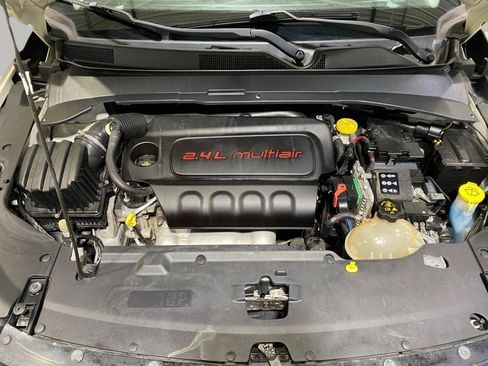 Used 2018 Jeep Compass Limited w/ Navigation Group AWD/4WD image 26