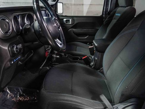 Used 2021 Jeep Wrangler Unlimited Rubicon 4xe AWD/4WD image 16