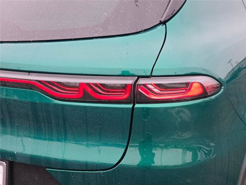 Used 2024 Alfa Romeo Tonale Ti w/ Premium Interior Package image 13