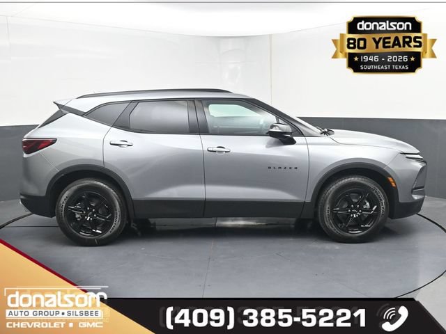 New 2026 Chevrolet Blazer LT w/ Sound & Technology Package FWD image 2