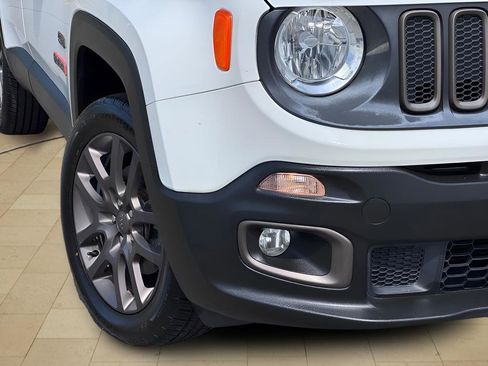 Used 2016 Jeep Renegade 75th Anniversary AWD/4WD image 42