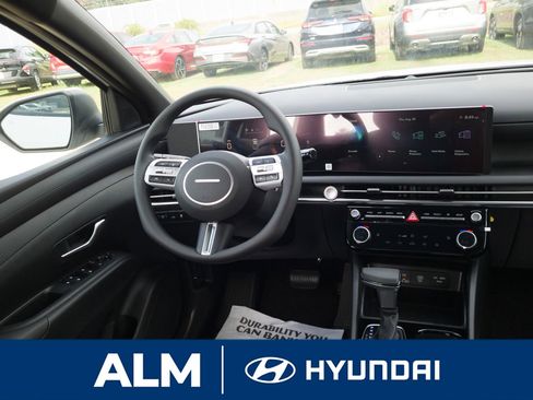 New 2025 Hyundai Santa Cruz SEL image 18