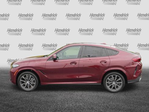 Certified 2025 BMW X6 xDrive40i AWD/4WD image 6