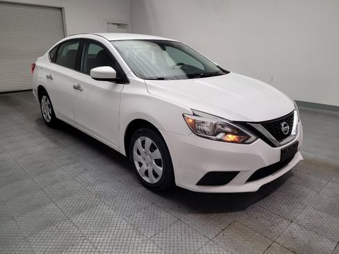 Used 2019 Nissan Sentra S FWD image 13