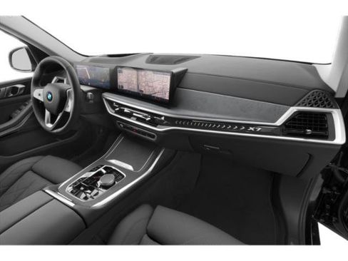 Certified 2024 BMW X7 xDrive40i image 14