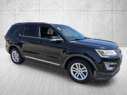 Used 2017 Ford Explorer XLT w/ Equipment Group 202A
