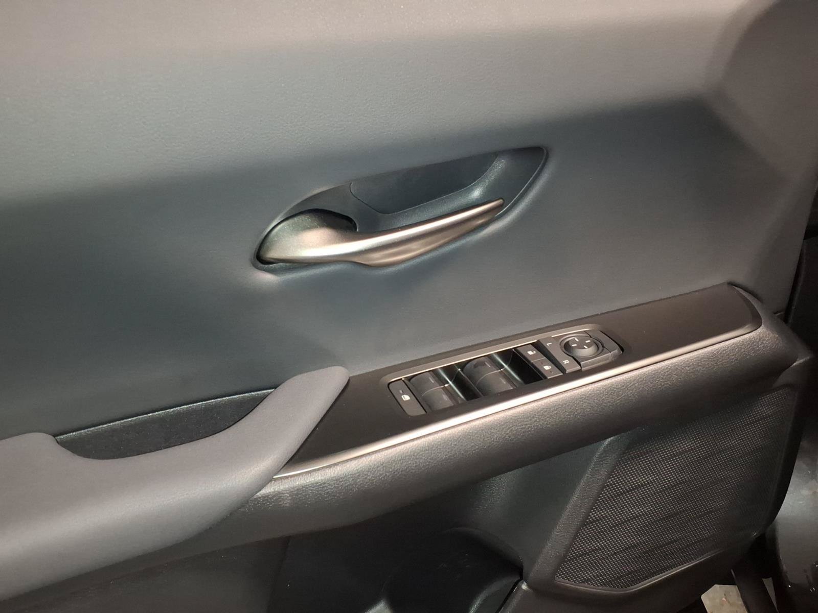 New 2026 Lexus UX 300h AWD image 4