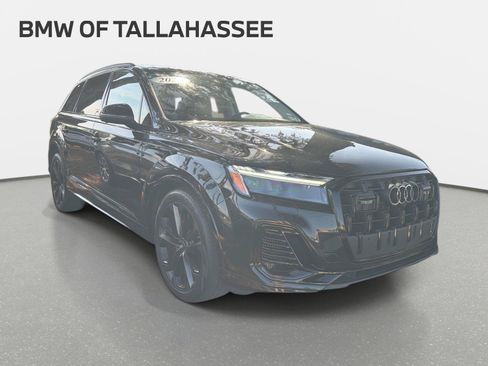 Used 2025 Audi Q7 3.0T Premium Plus AWD/4WD image 4