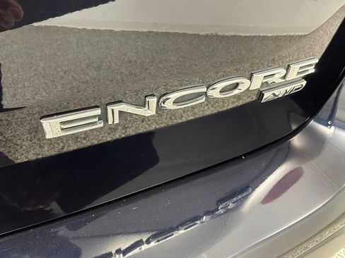 Used 2022 Buick Encore Preferred w/ Safety Package AWD/4WD image 20