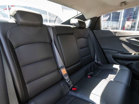Used 2024 Chevrolet Malibu LT FWD image 34