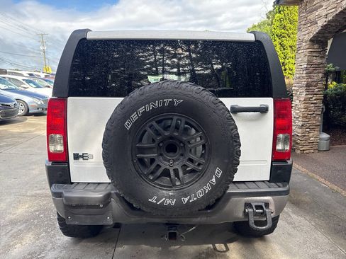 Used 2008 HUMMER H3 image 4