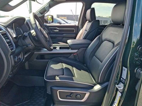 New 2026 RAM 1500 Laramie AWD/4WD image 9