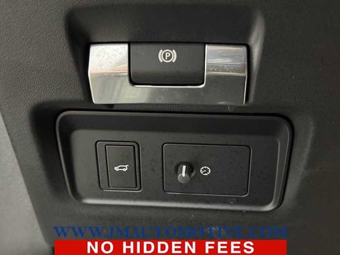 Used 2020 Land Rover Discovery Sport S image 37