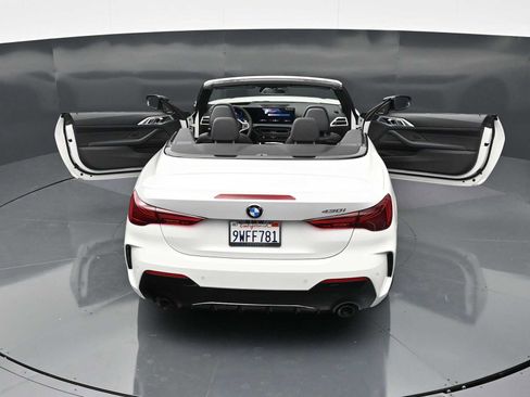 Used 2025 BMW 430i Convertible w/ M Sport Package image 31