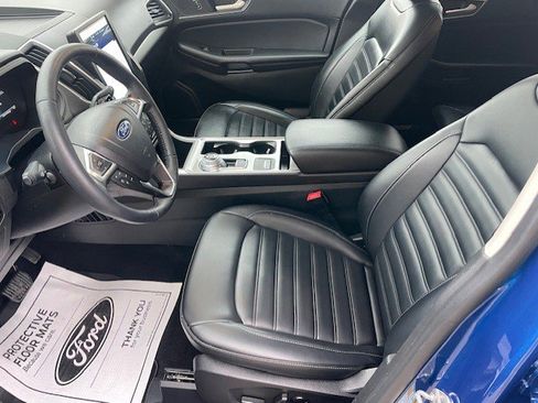 Used 2024 Ford Edge SEL w/ Convenience Package image 6