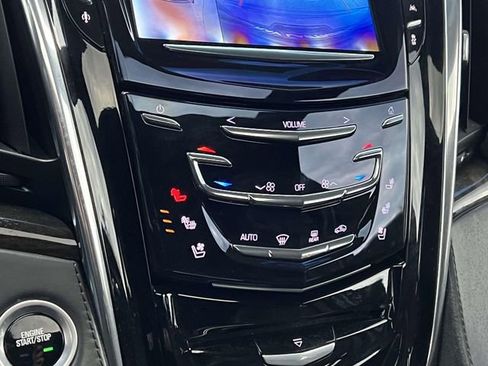 Used 2016 Cadillac Escalade Platinum image 31