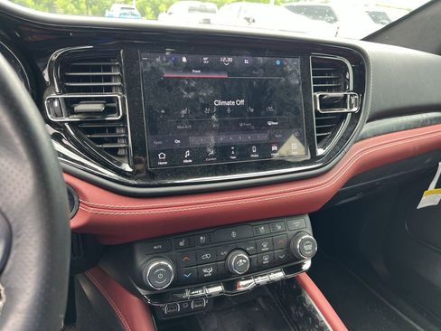 Used 2021 Dodge Durango SRT Hellcat w/ Premium Interior Group AWD/4WD image 8