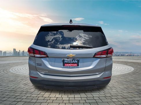 Used 2024 Chevrolet Equinox LS w/ LS Convenience Package FWD image 6