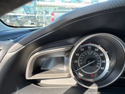 Used 2016 MAZDA MAZDA3 i Sport w/ Preferred Equipment Package FWD image 5