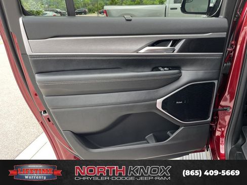 New 2026 Jeep Grand Wagoneer L Limited AWD/4WD image 18