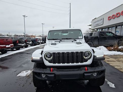 New 2026 Jeep Gladiator Rubicon AWD/4WD image 2
