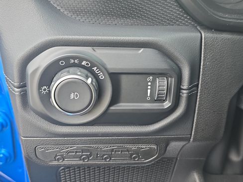 Used 2024 Jeep Wrangler Unlimited Rubicon w/ Capability Package AWD/4WD image 28