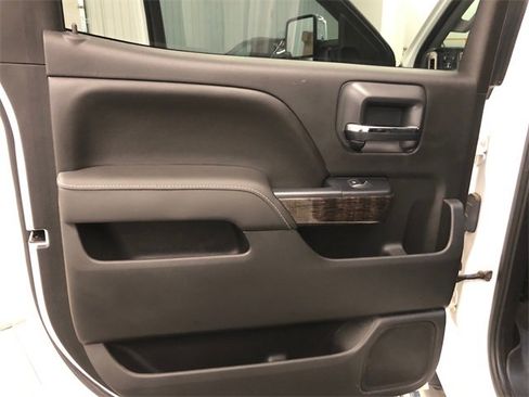 Used 2016 GMC Sierra 2500 Denali image 27