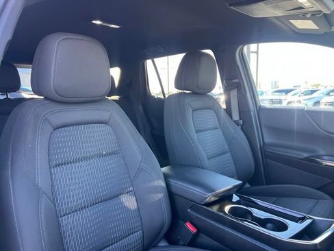 Used 2025 Chevrolet Equinox LT AWD/4WD image 29