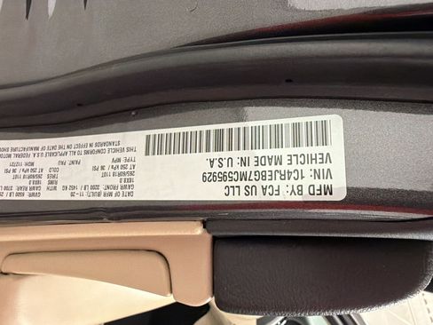 Used 2021 Jeep Grand Cherokee Limited RWD image 26