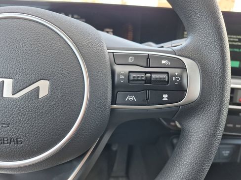 New 2026 Kia K5 LXS FWD image 19