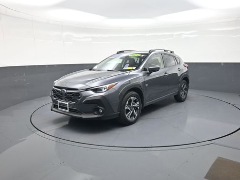 Used 2024 Subaru Crosstrek 2.0i Premium AWD/4WD image 7