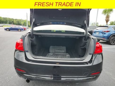 Used 2018 BMW 320i xDrive Sedan AWD/4WD image 21