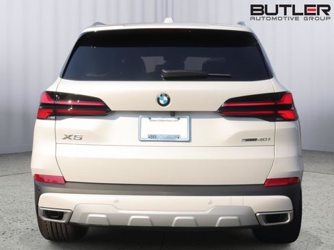 New 2026 BMW X5 sDrive40i w/ Climate Comfort Package RWD image 6