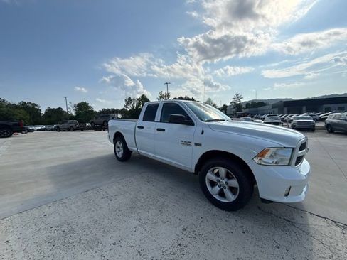 Used 2015 RAM 1500 Express AWD/4WD image 7