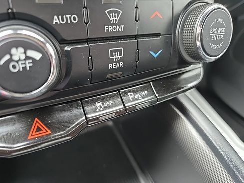 Used 2024 Dodge Durango GT AWD/4WD image 63