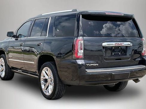 Used 2020 GMC Yukon Denali w/ Denali Ultimate Package RWD image 4