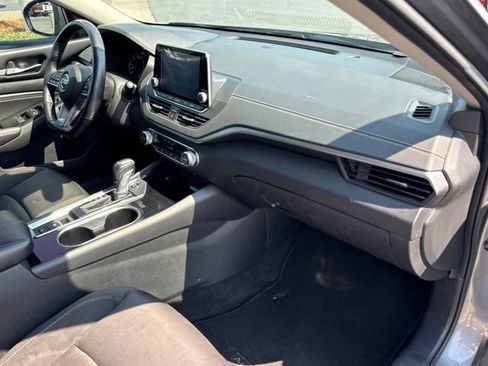Used 2020 Nissan Altima 2.5 SV AWD/4WD image 13