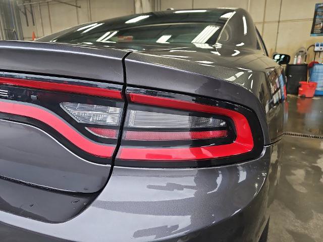 Used 2022 Dodge Charger SXT RWD image 32