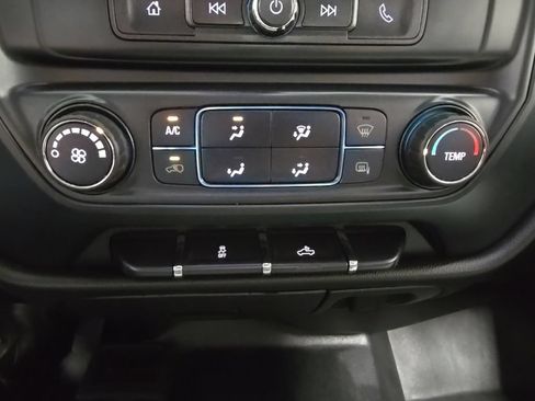 Used 2019 GMC Sierra 2500 4x4 Crew Cab w/ Sierra Convenience Package image 24
