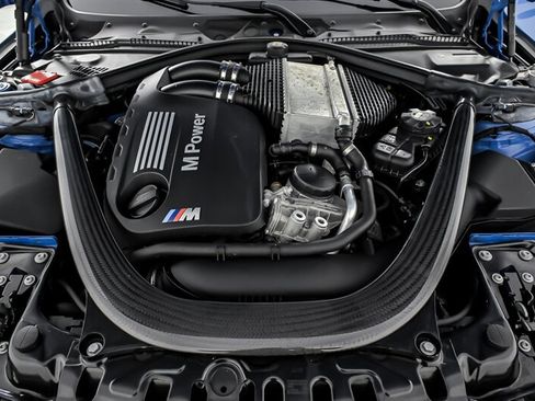 Used 2018 BMW M3 RWD image 16