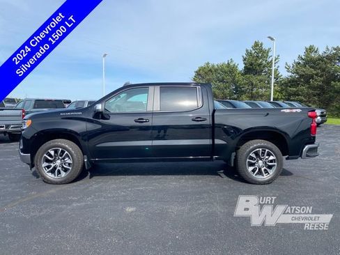 Used 2024 Chevrolet Silverado 1500 LT AWD/4WD image 5