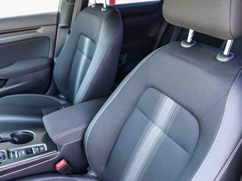Used 2025 Honda Civic Sport image 27