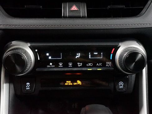 Certified 2024 Toyota RAV4 LE FWD image 20