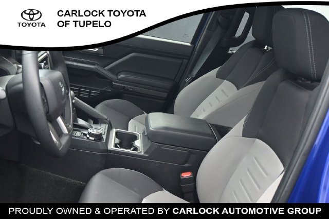 Used 2025 Toyota Tacoma TRD Off-Road AWD/4WD image 23