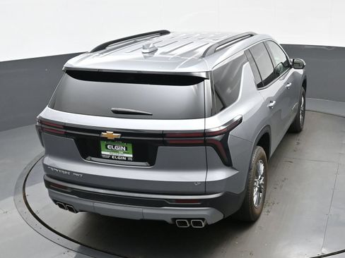 Used 2024 Chevrolet Traverse LT AWD/4WD image 40