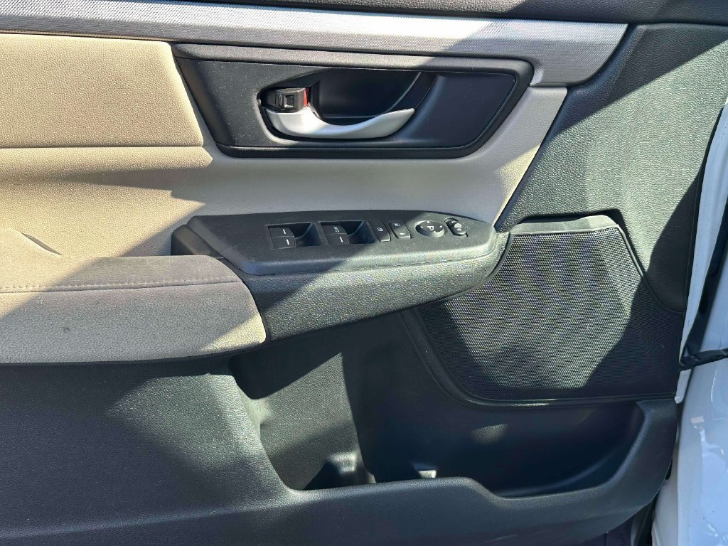 Used 2020 Honda CR-V LX image 15