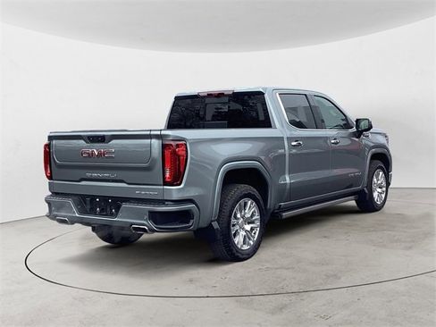Used 2023 GMC Sierra 1500 Denali w/ Technology Package image 5