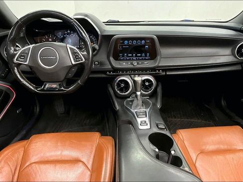 Used 2016 Chevrolet Camaro SS image 14