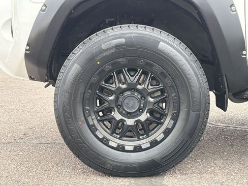 Used 2019 Toyota 4Runner SR5 image 10